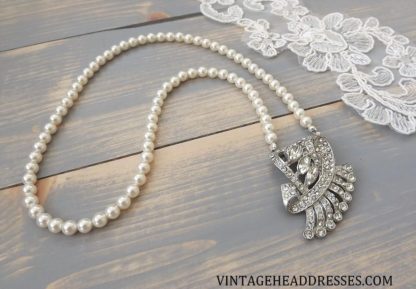Vintage Art Deco Pearl Necklace